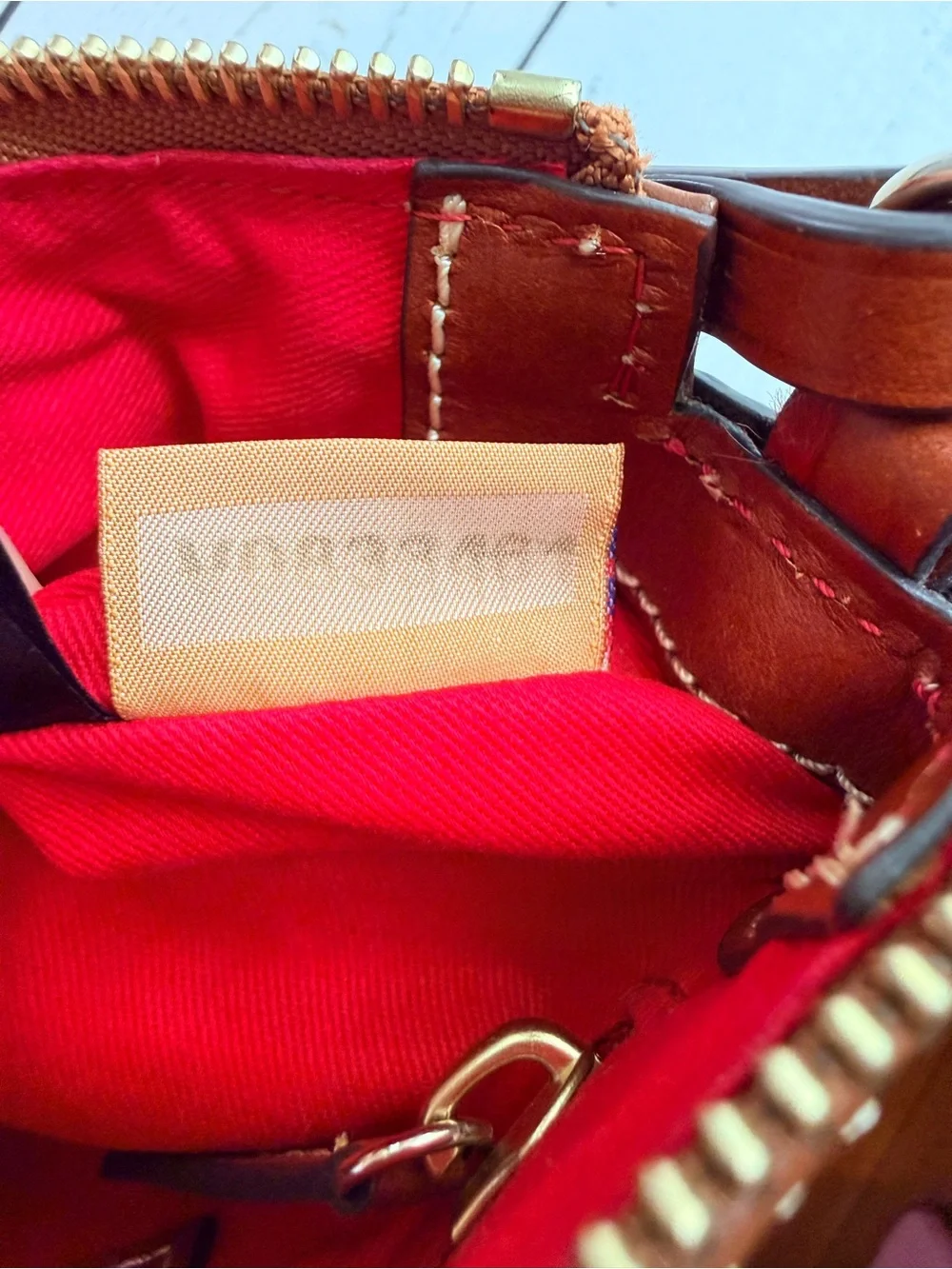 Dooney & Bourke | Florentine Rosy Crossbody Bag in Chestnut Brown Leather